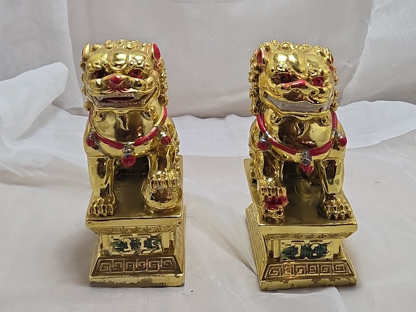 Vtg Pair Chinese Guardian Foo Dogs, gold plated possibly bronze heavy 7" Vtg Pair Chinese Guardian Foo Dogs, gold plated possibly bronze heavy 7"