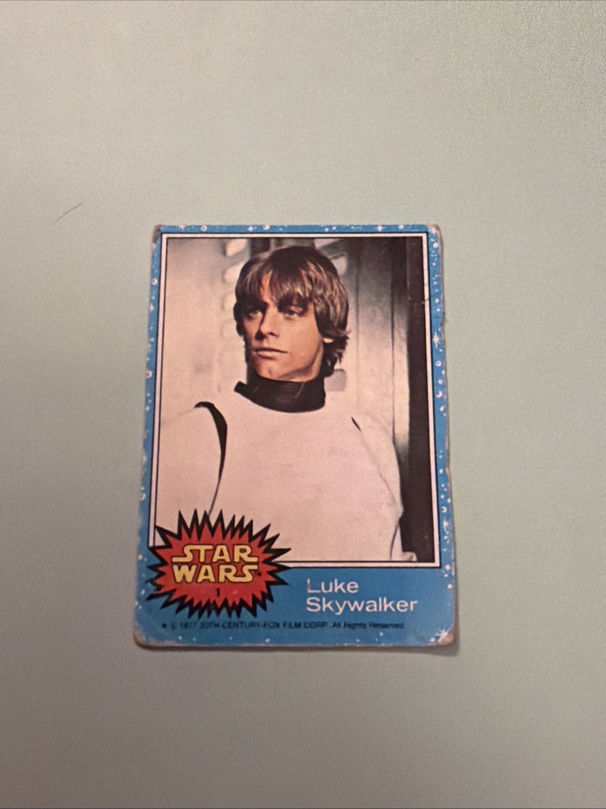 Topps 1977 Star Wars Luke Skywalker Base Set Trading Card Blue Border Topps 1977 Star Wars Luke Skywalker Base Set Trading Card Blue Border