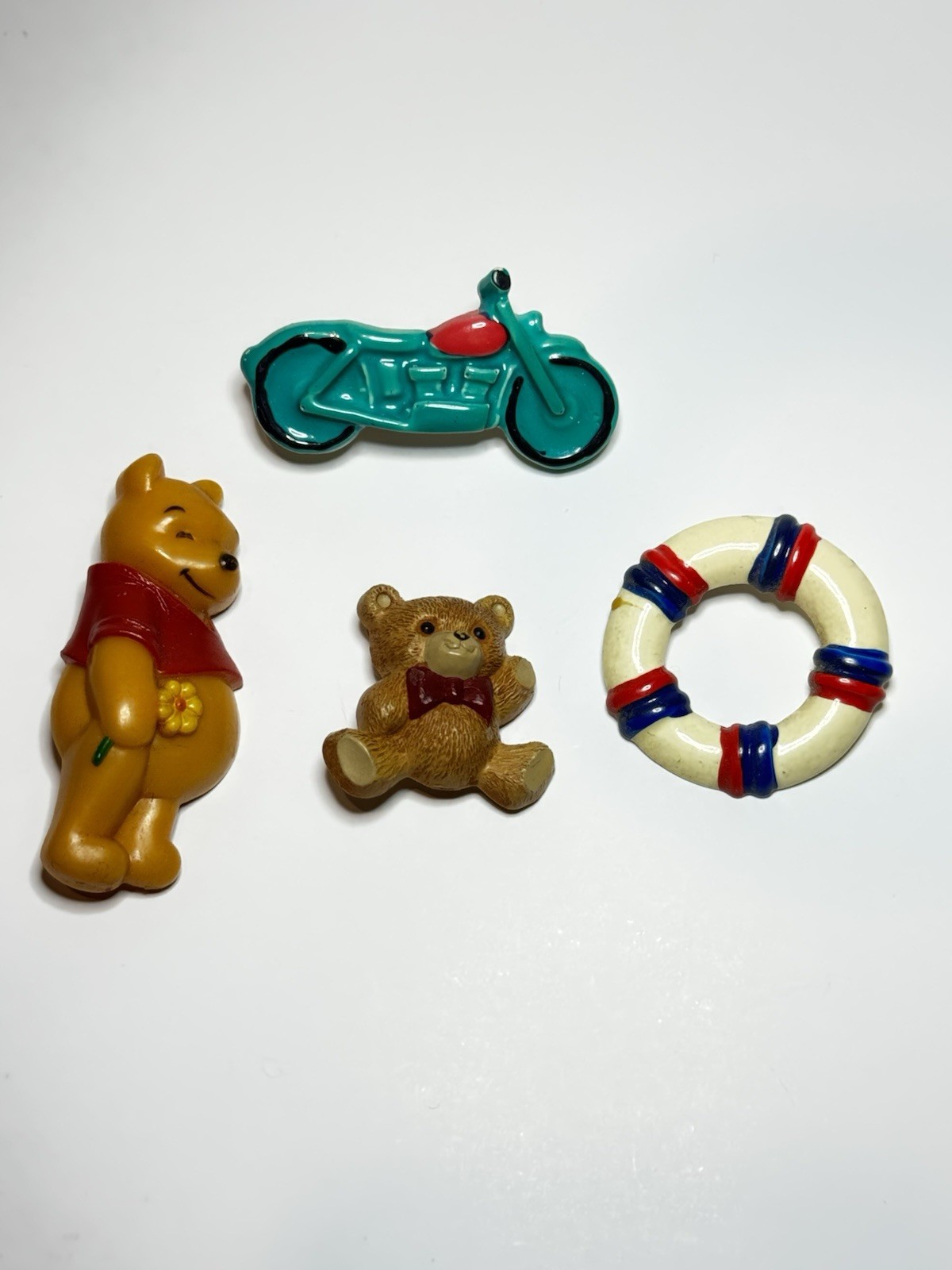 Vtg Mixed Lot Of 4 Pins /vintage Vtg Mixed Lot Of 4 Pins /vintage