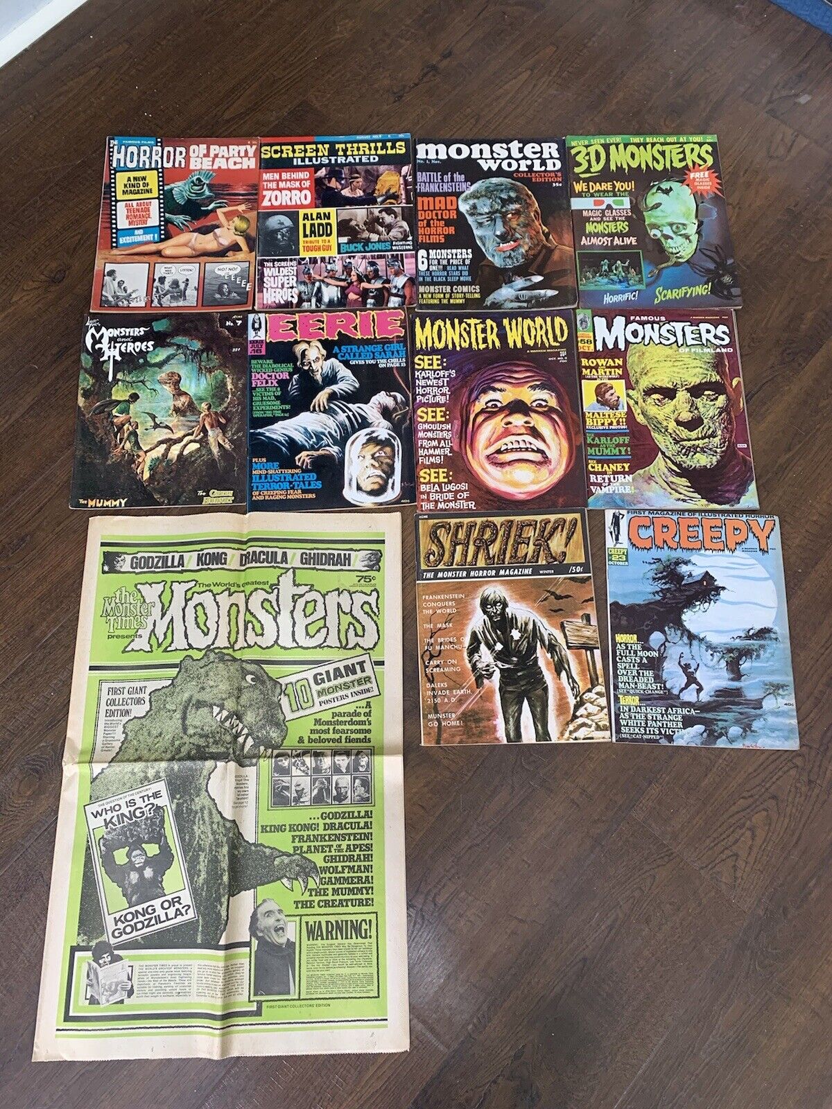 11 Monster Horror Magazines Famous Monsters Monster World FN- LOT 31924-1