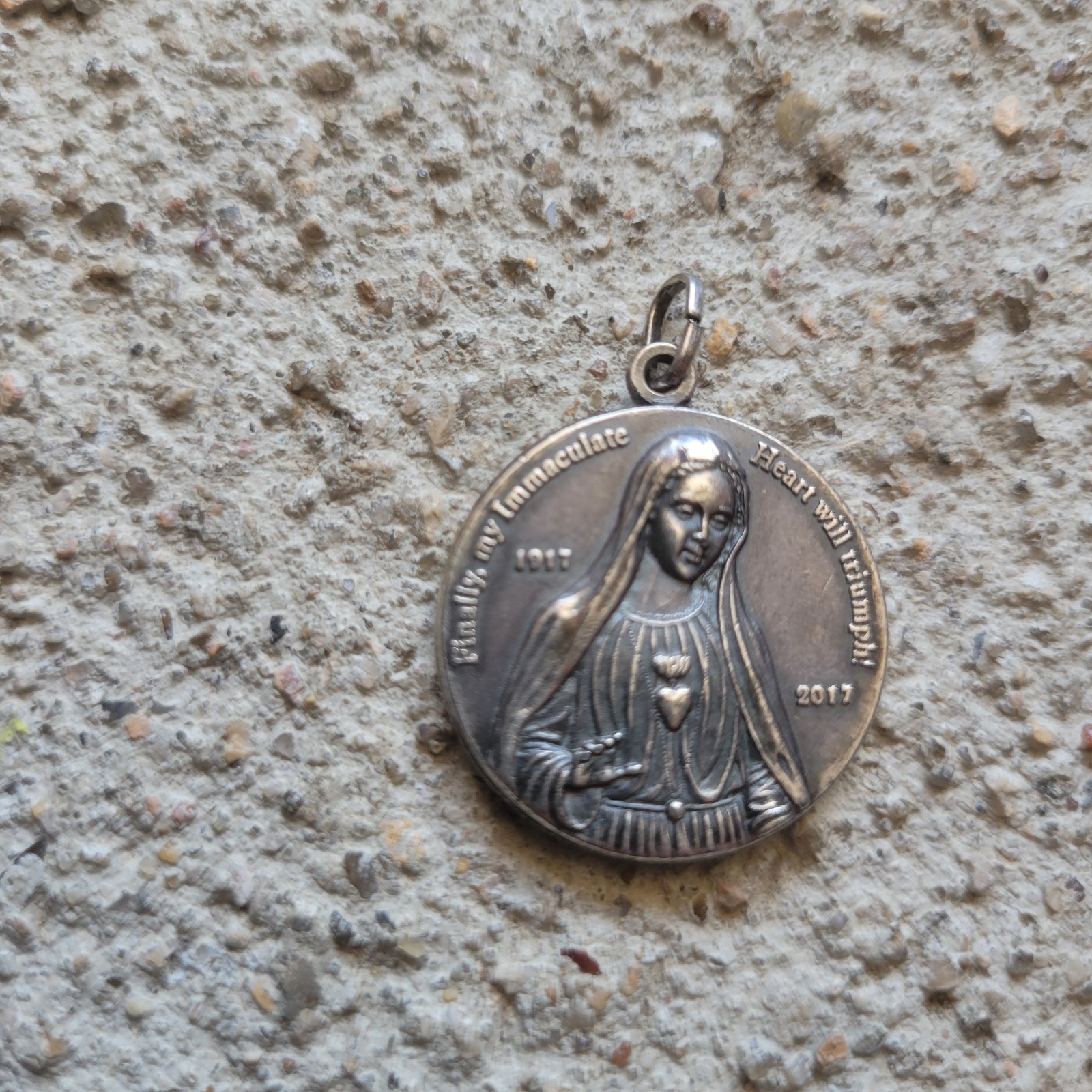 Vintage medal pendant Immaculate Heart of Mary Fatima G90 Vintage medal pendant Immaculate Heart of Mary Fatima G90