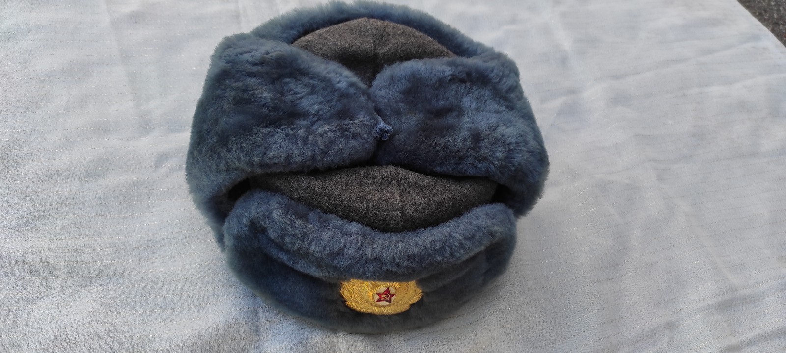 Vintage Soviet Army Ushanka Hat USSR Military Winter Fur Cap Cockade 1987 Sz 58 Vintage Soviet Army Ushanka Hat USSR Military Winter Fur Cap Cockade 1987 Sz 58