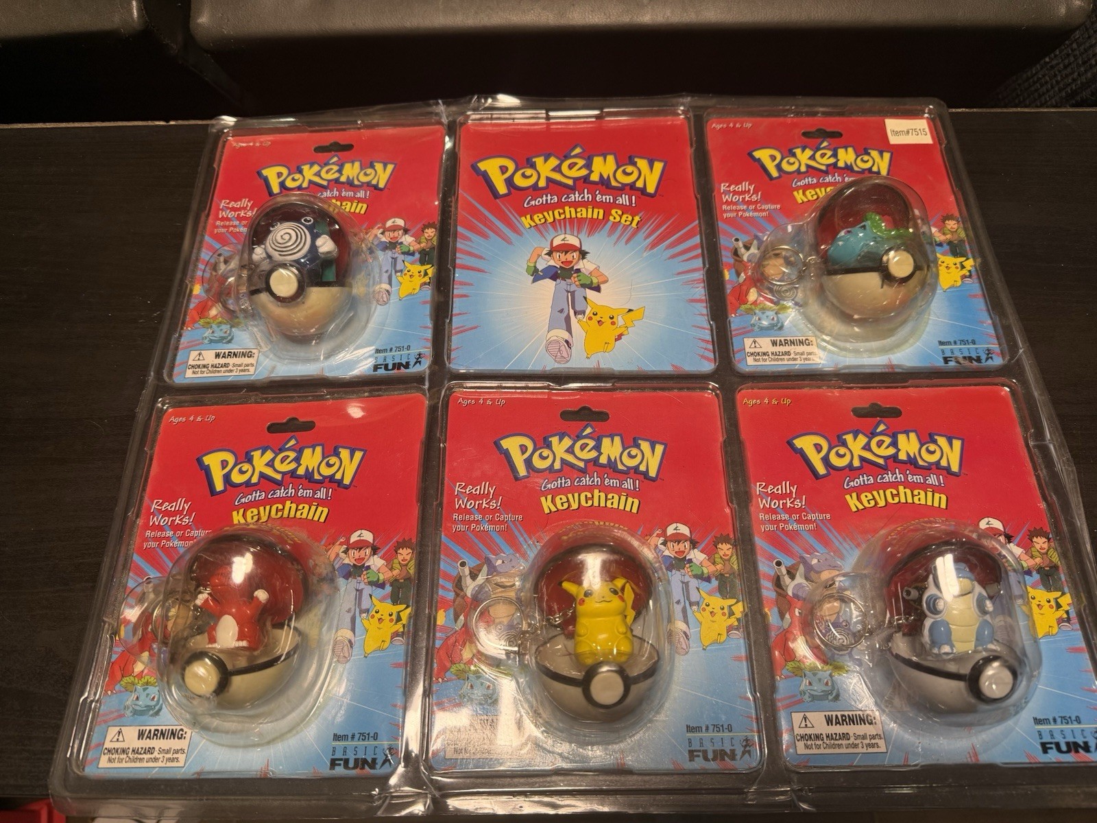 1999 Pokemon Keychain Set Sealed Pikachu Charmeleon Blastoise Ivysaur Poliwhirl