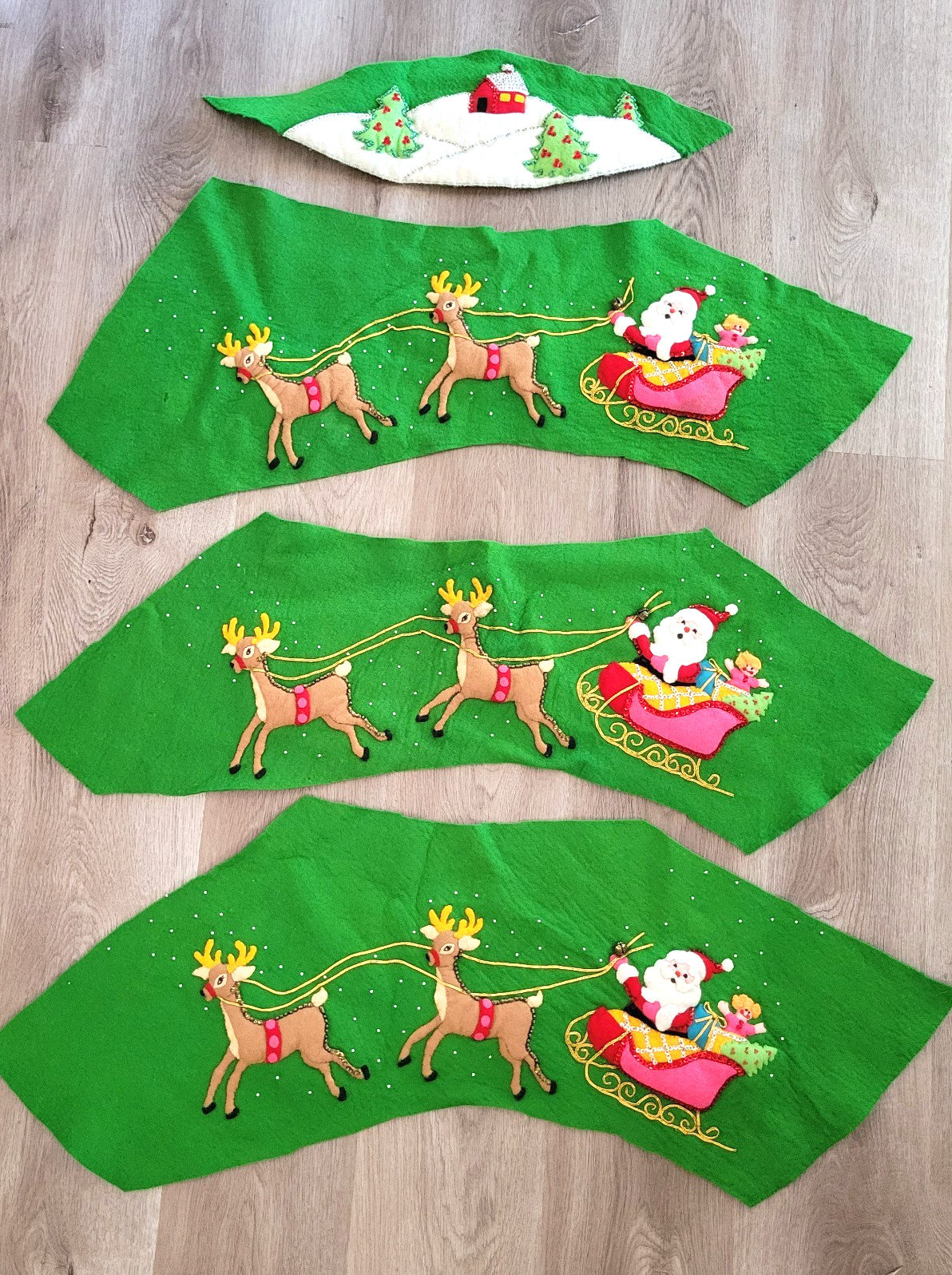 Vintage Christmas Santa & Reindeer Felt Sequins Panels Vintage Christmas Santa & Reindeer Felt Sequins Panels