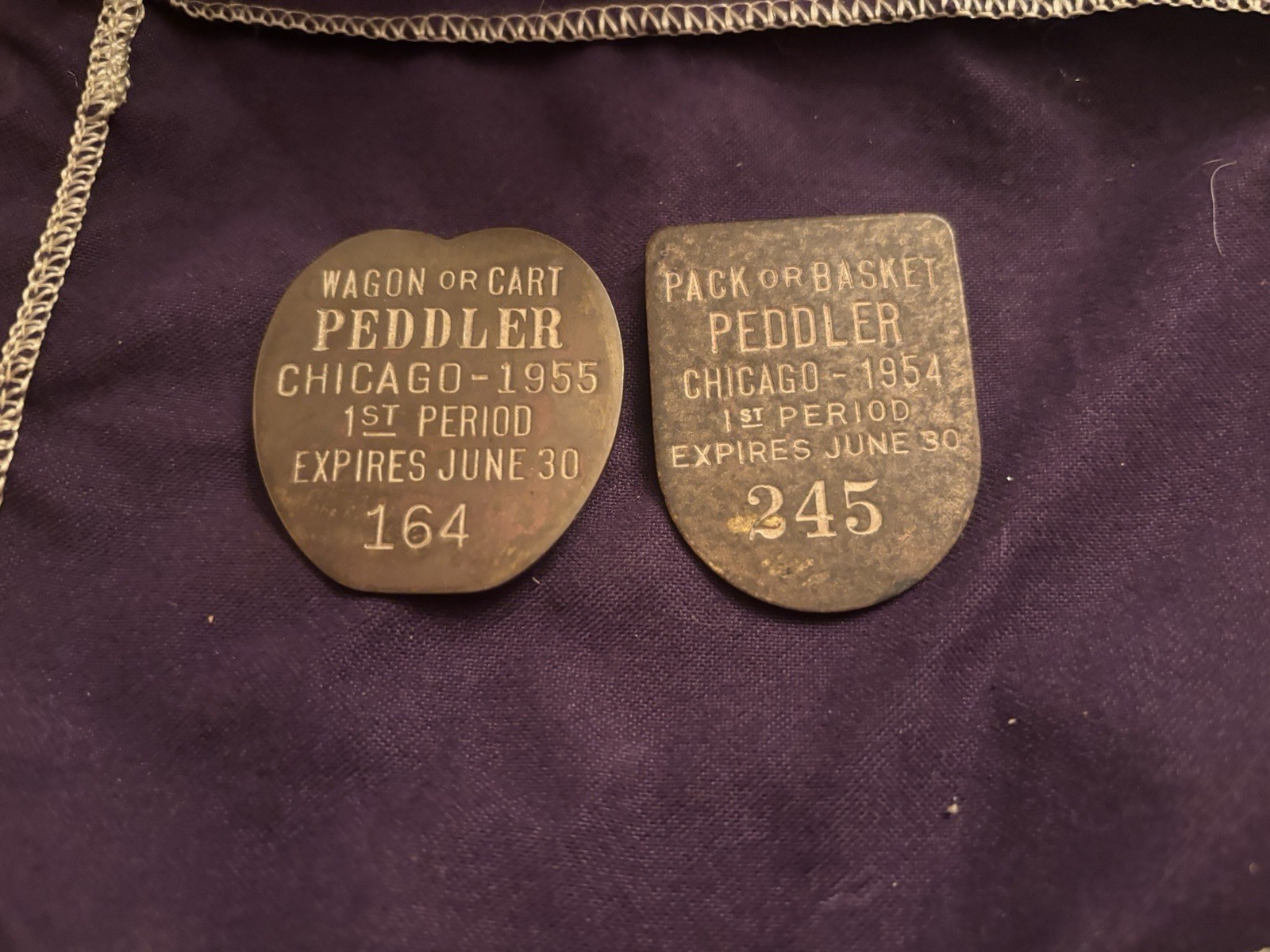 Vintage 1954 Chicago Pack Or Basket Peddler Licence Pin Mayor Daley Lot Of 2 Vintage 1954 Chicago Pack Or Basket Peddler Licence Pin Mayor Daley Lot Of 2