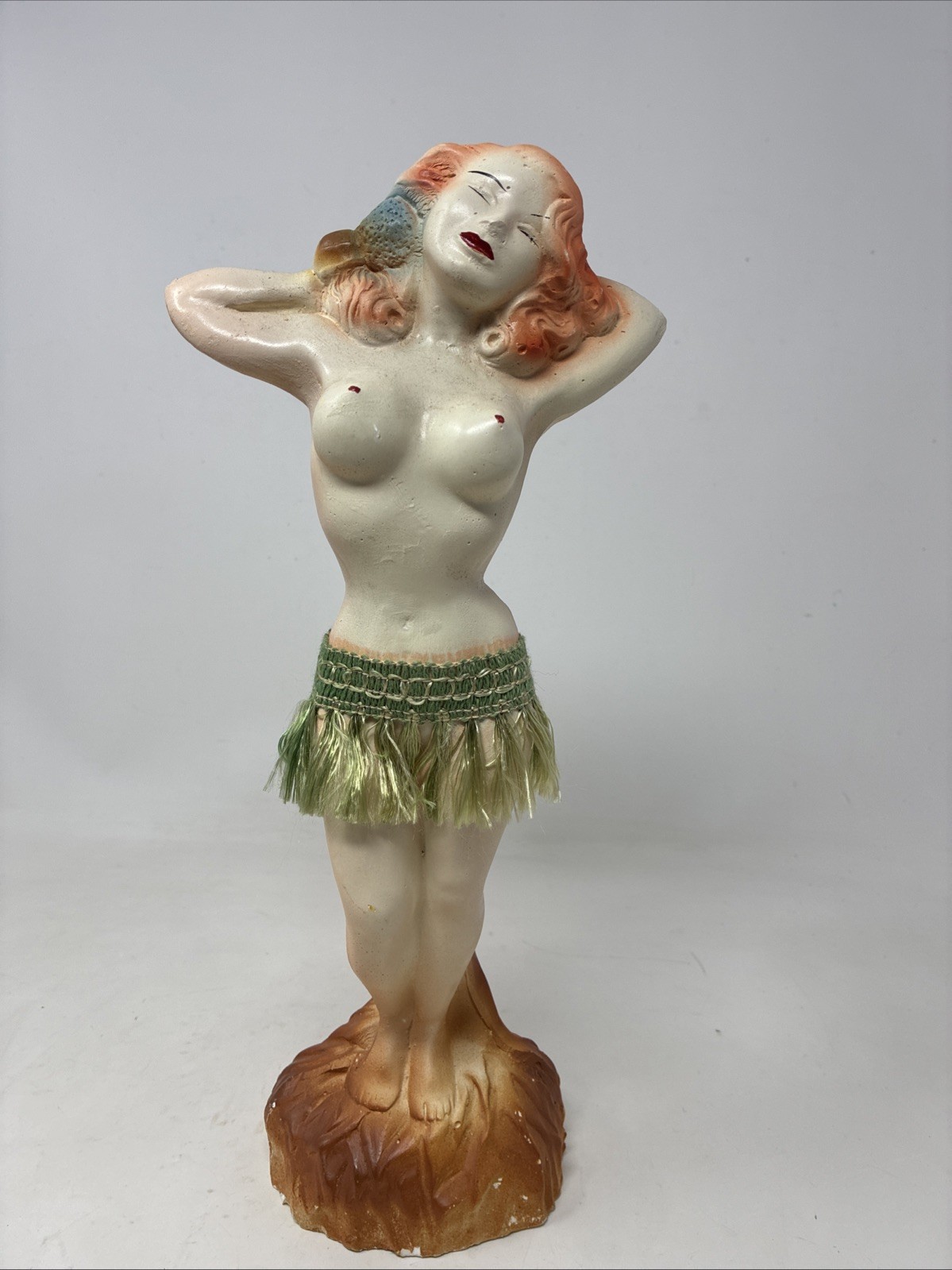 Vintage Hawaiian Hula Girl Dancer 1940s Chalkware Sculpture Carnival Prize 13”