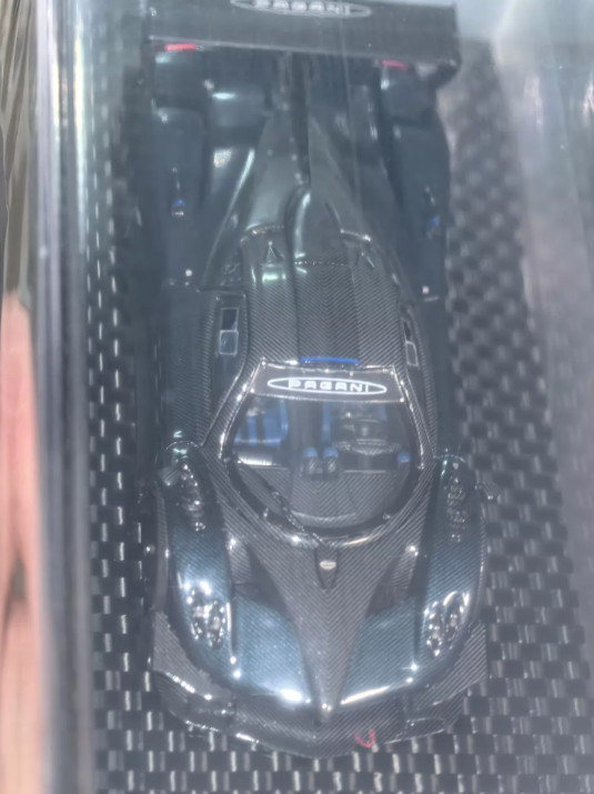 DMH 1/64 Pagani Zonda R Revolution Blue Carbon Black DMH 1/64 Pagani Zonda R Revolution Blue Carbon Black