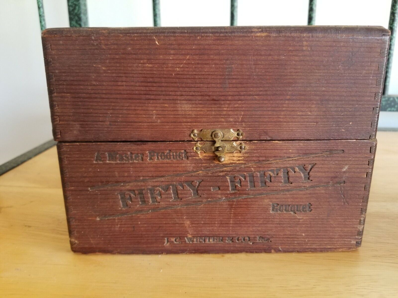 ANTIQUE 5 CENT CIGAR FIFTY-FIFTY 50-50 DOVE TAILED JOINTED WOOD CIGAR BOX HAVANA