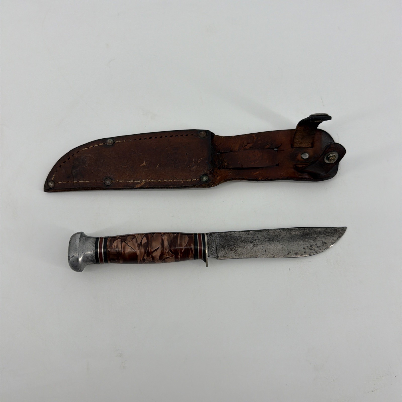 VINTAGE REMINGTON DUPONT RH 74P KNIFE WITH SHEATH CRACKED ICE PYREMITE VINTAGE REMINGTON DUPONT RH 74P KNIFE WITH SHEATH CRACKED ICE PYREMITE