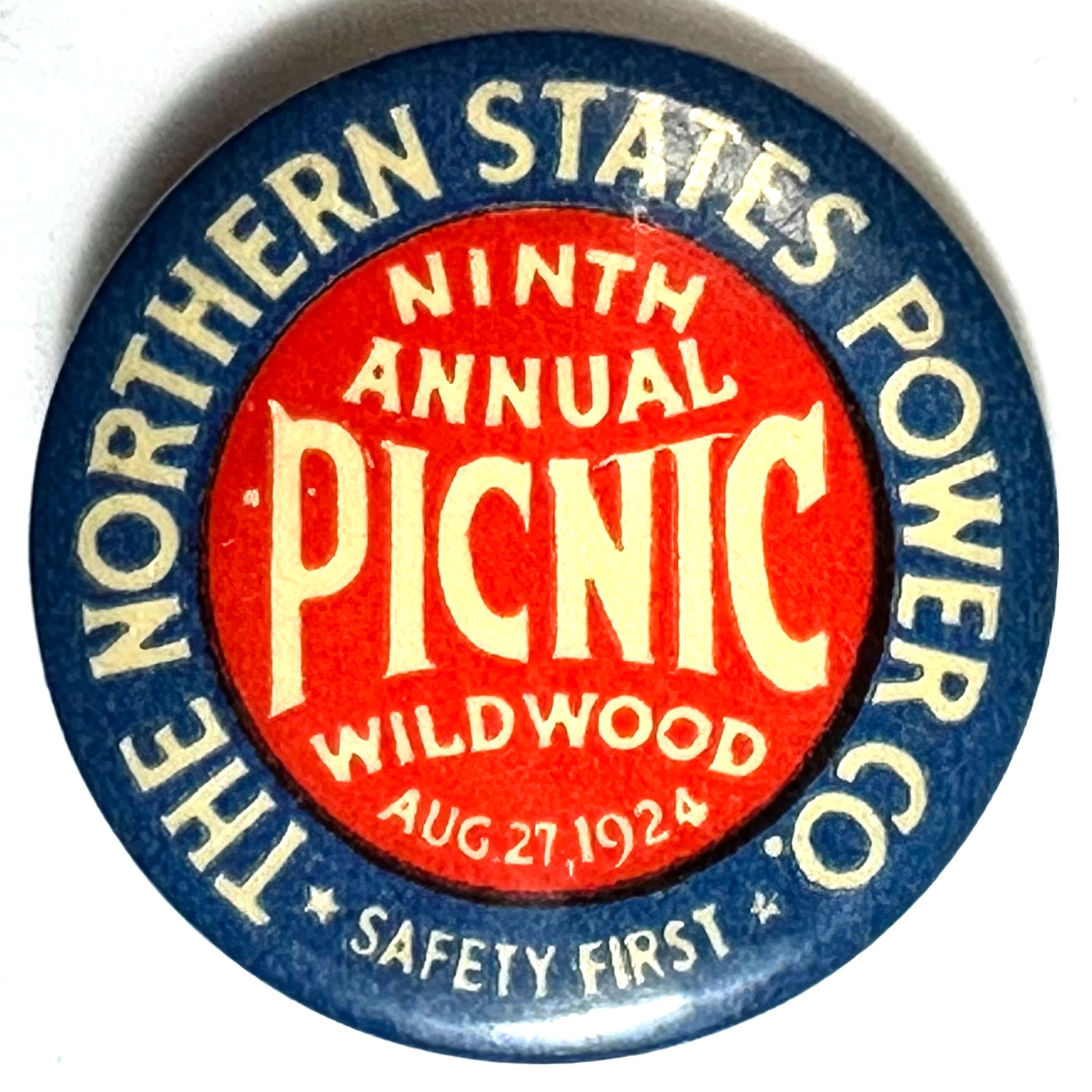 1924 Annual Picnic of the Northern States Power Co. 1.5" Celluloid Pinback 1924 Annual Picnic of the Northern States Power Co. 1.5" Celluloid Pinback