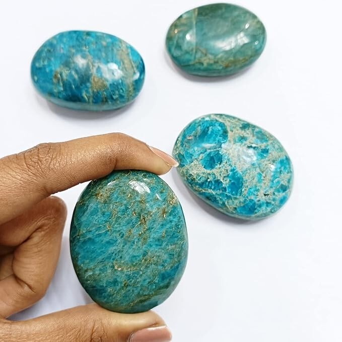 5Pcs Set Blue Apatite Crystal Palm Stones For Relaxation Meditation Protection 5Pcs Set Blue Apatite Crystal Palm Stones For Relaxation Meditation Protection