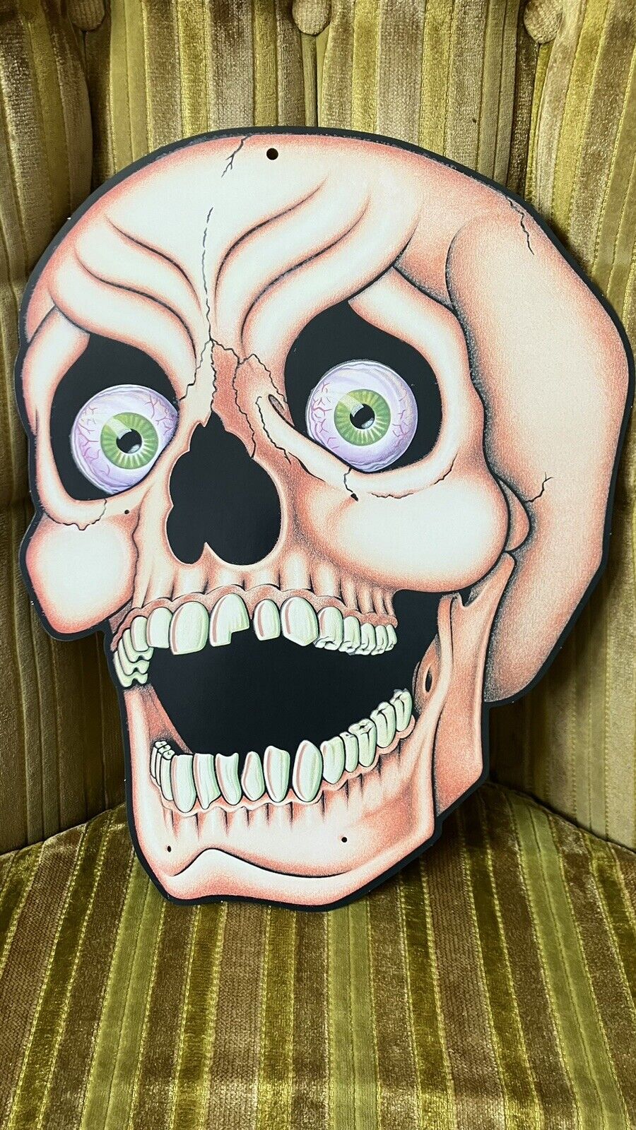 Vintage 80’s Halloween Beistle Glow in Dark Nite Glo Die Cut Wall Skulls 1988