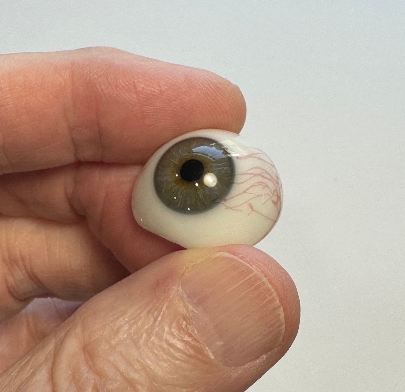 Antique German hand-blown human prosthetic glass eye. E7 Antique German hand-blown human prosthetic glass eye. E7