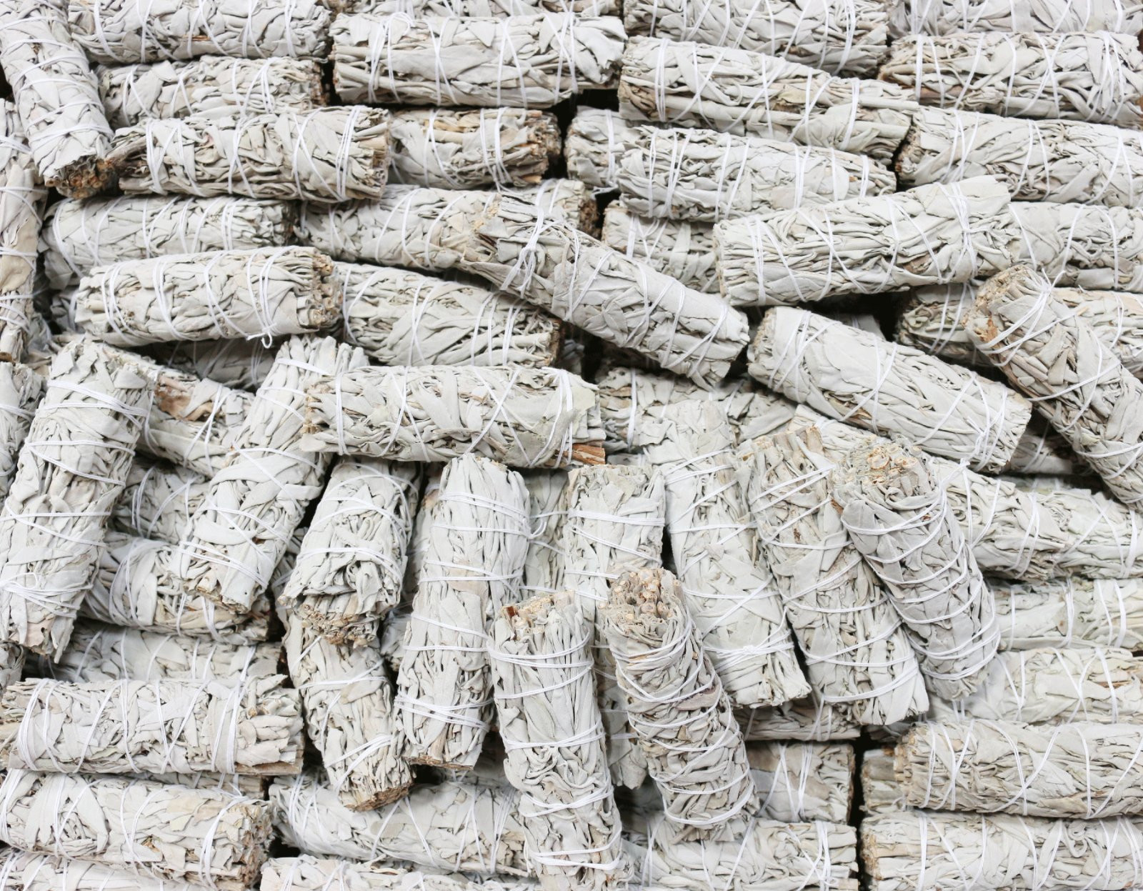 Sage Smudge Sticks 4" White Sage Bulk Wholesale 100 Pack Cleansing Wands