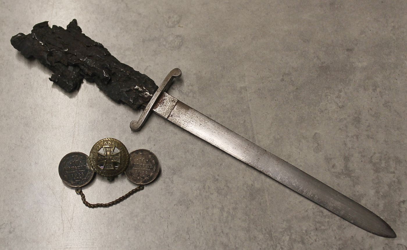 WWI Trench Art Shrapnel Letter Opener & Silver Russian Coin Brooch Grouping 1916 WWI Trench Art Shrapnel Letter Opener & Silver Russian Coin Brooch Grouping 1916