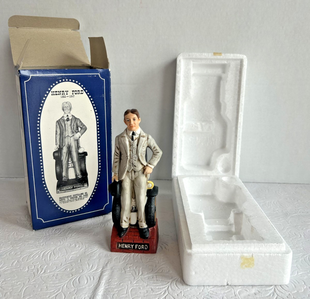 Henry Ford Decanter Americana Porcelain McCormick Distilling 1977 - EMPTY w Box Henry Ford Decanter Americana Porcelain McCormick Distilling 1977 - EMPTY w Box