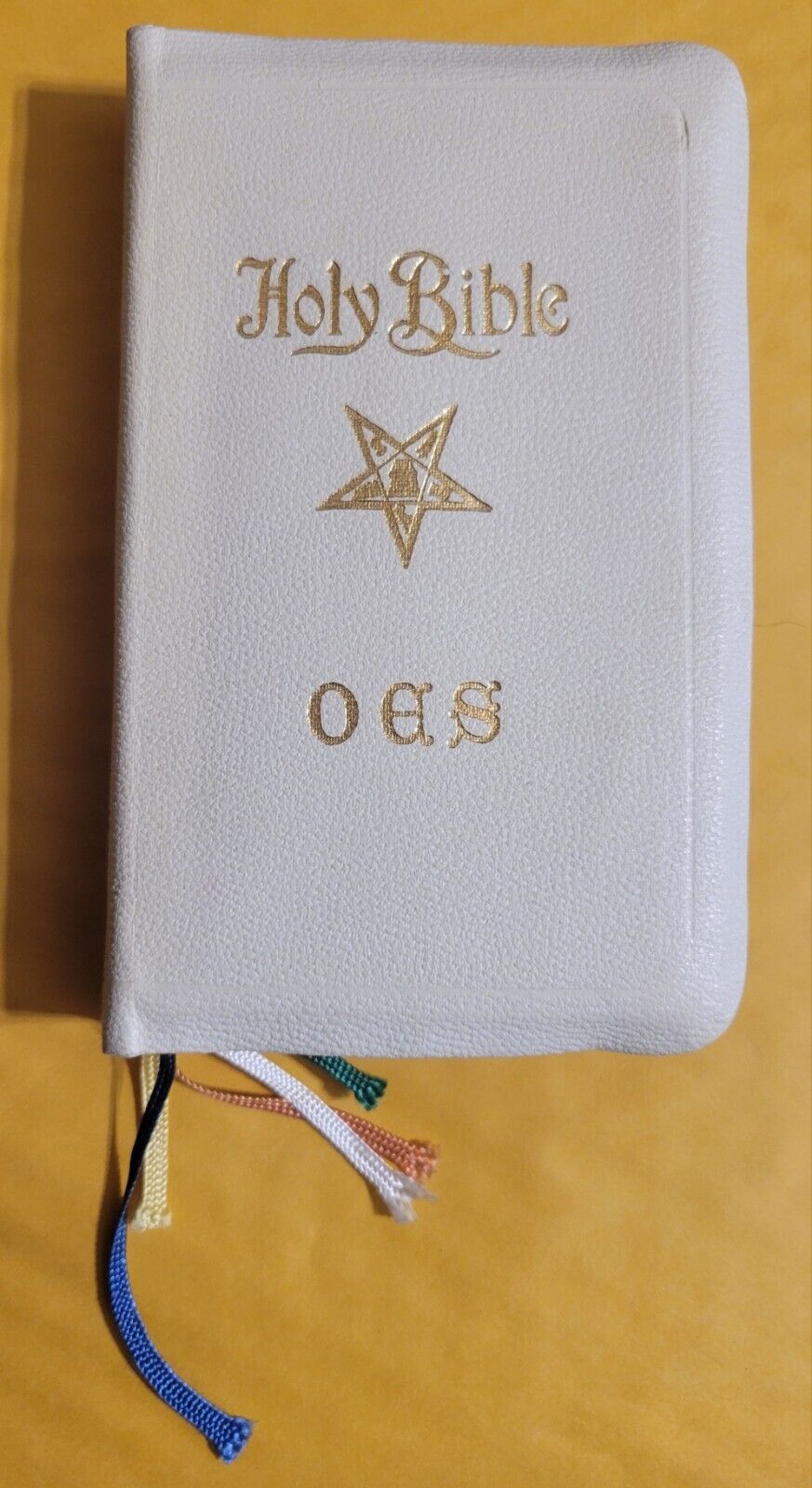 Vintage Used Freemasons Eastern Star White Small Bible Holman King James OES 325