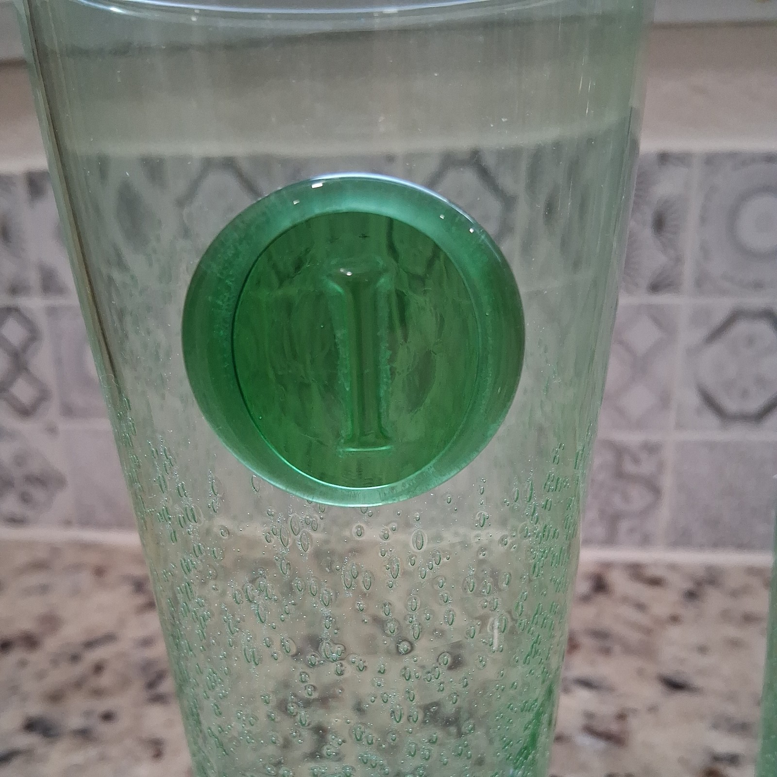 Anthropologie Tumbler Set of 2 Green Initial "I" Controlled Bubble Highball 7” Anthropologie Tumbler Set of 2 Green Initial "I" Controlled Bubble Highball 7”