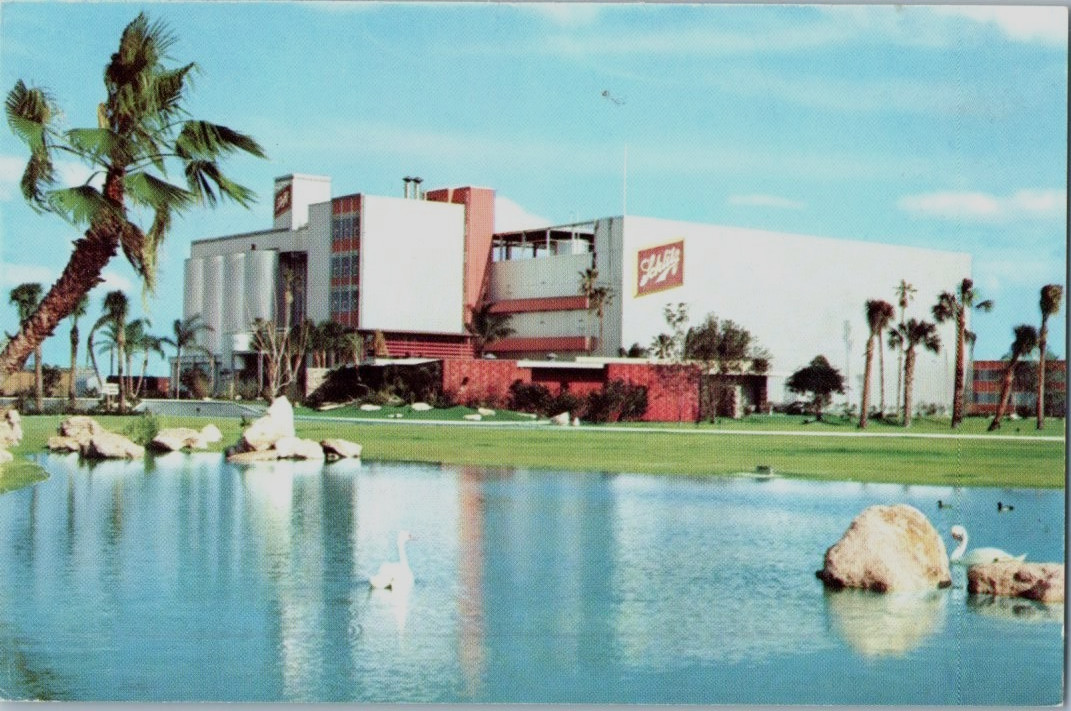 Vintage Postcard 1959 Jos. Schlitz Brewing Company, Tampa, Florida (FL) Vintage Postcard 1959 Jos. Schlitz Brewing Company, Tampa, Florida (FL)