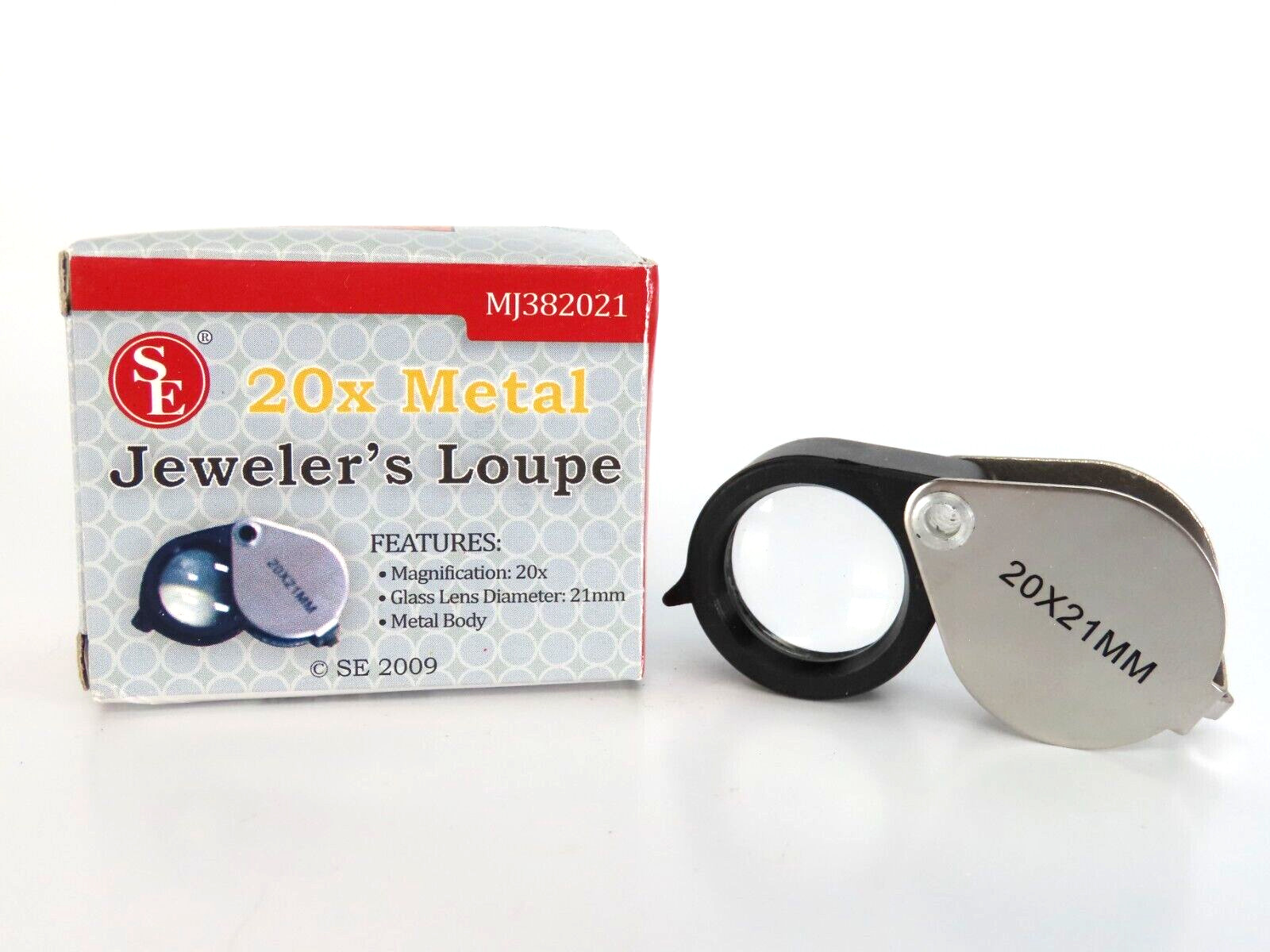 SE 20X Metal Jeweler's Loupe 20x21mm Glass Lens New in Box SE 20X Metal Jeweler's Loupe 20x21mm Glass Lens New in Box