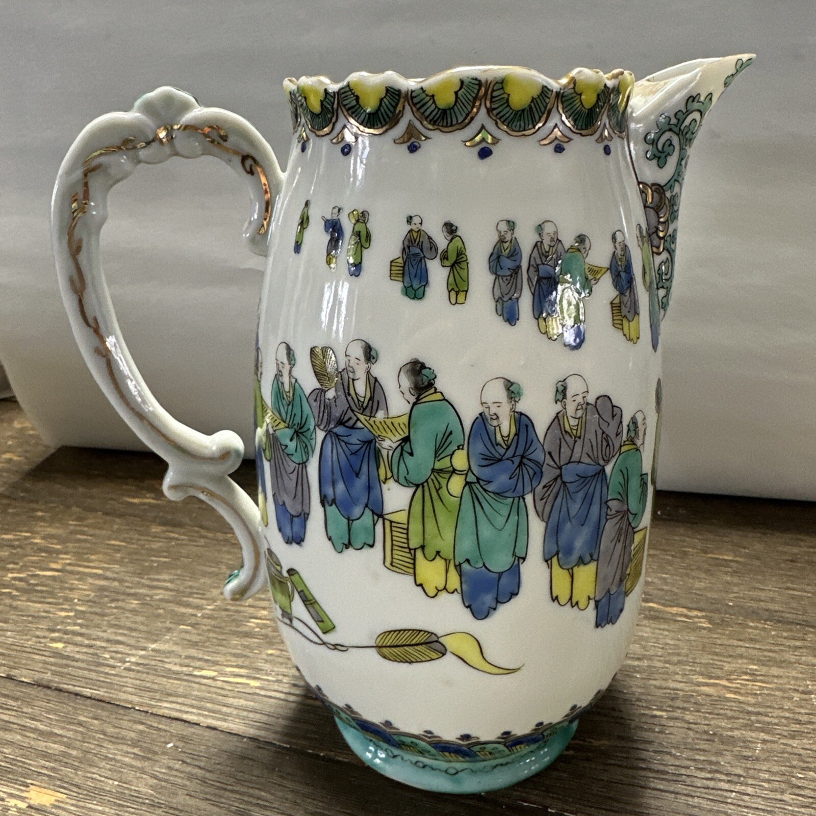 Old Japanese Porcelain Meiji Kutani Elders Figures Coffee Pot Serving No Lid