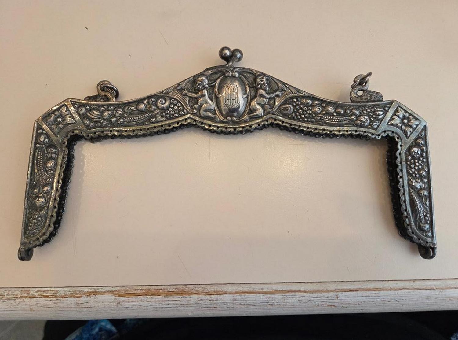 Vintage 800 silver large purse handbag frame with babies on frame Vintage 800 silver large purse handbag frame with babies on frame