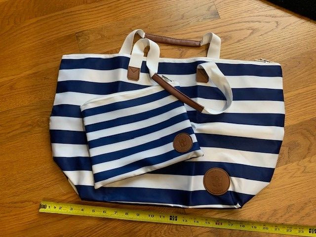 Royal Caribbean Crown & Anchor loyalty beach tote bag & toiletry bag case Royal Caribbean Crown & Anchor loyalty beach tote bag & toiletry bag case