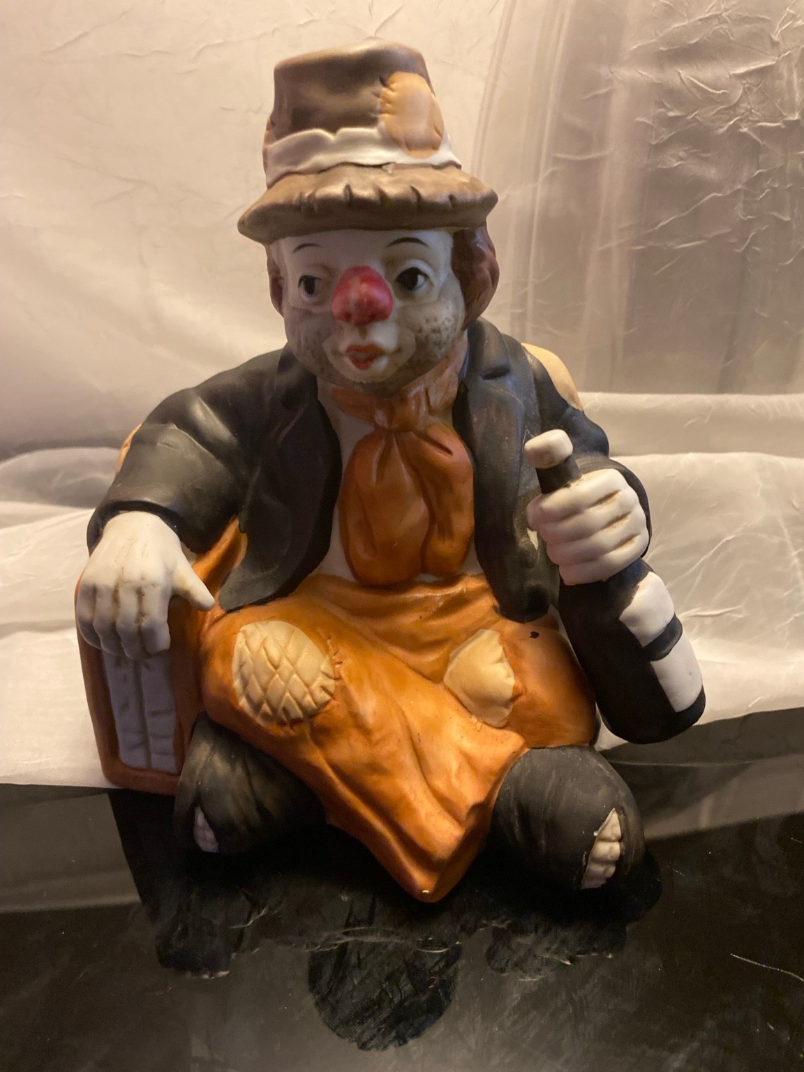 Vintage 1983 Interpur Musical Clown Figurine Music Box | Seated Clown Holding Bo Vintage 1983 Interpur Musical Clown Figurine Music Box | Seated Clown Holding Bo