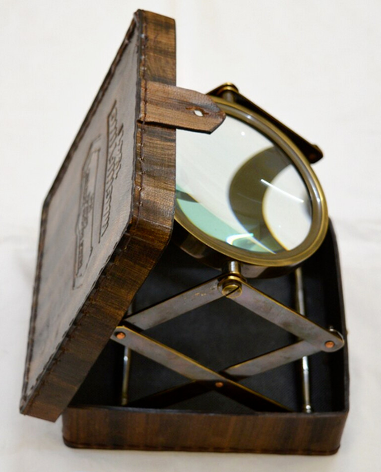 4" Antique Brass Magnifying Glass Vintage Nautical Adjustable Table Décor Gift 4" Antique Brass Magnifying Glass Vintage Nautical Adjustable Table Décor Gift