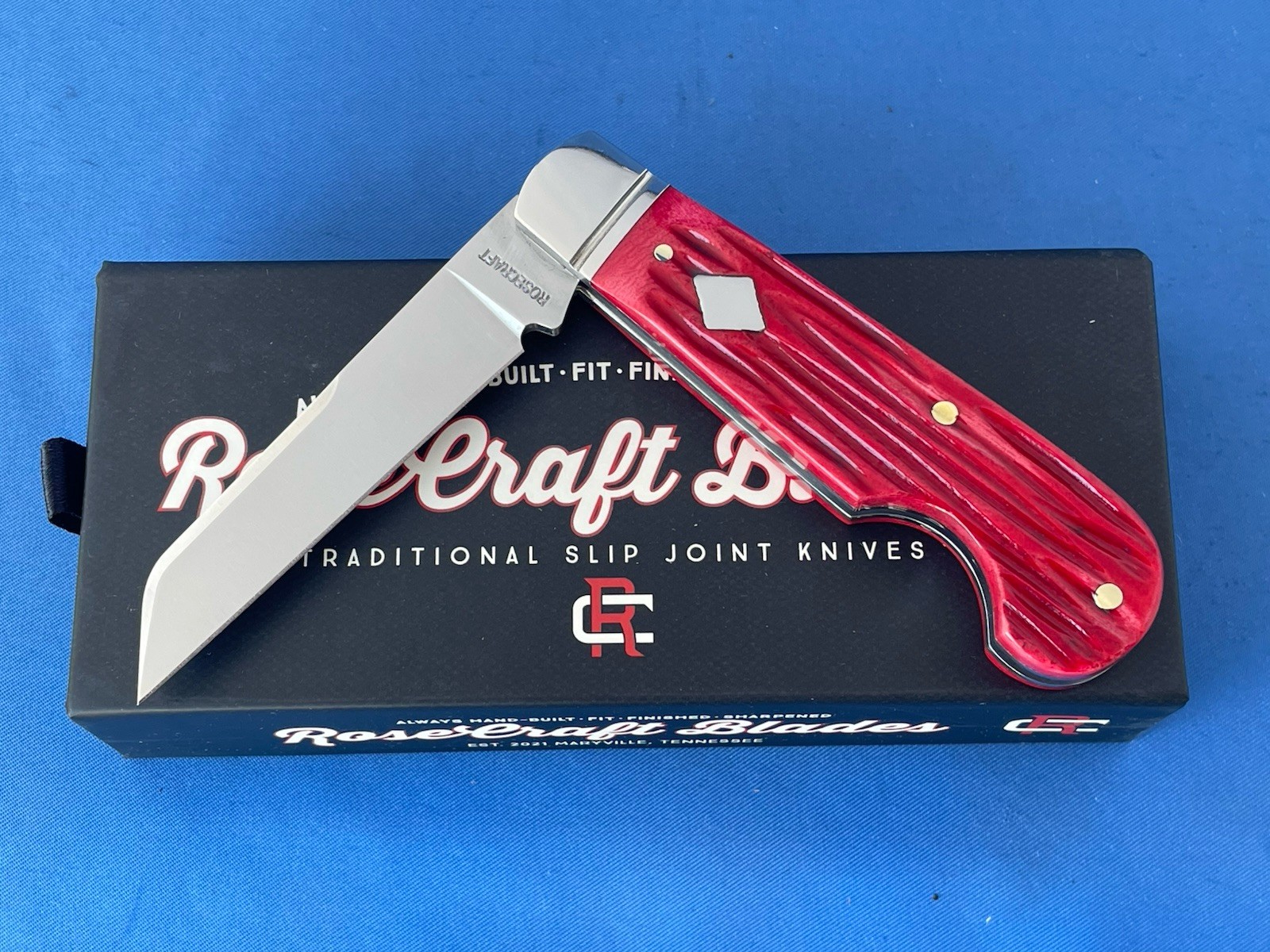 Rosecraft Blades RCT027-RJB Elk River Easy Open Jack Knife Red Jigged Bone SS Rosecraft Blades RCT027-RJB Elk River Easy Open Jack Knife Red Jigged Bone SS