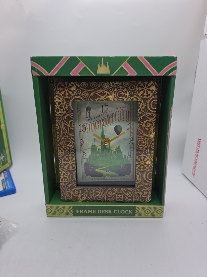Wicked Emerald City Desk Clock Frame Steampunk Wizard of Oz New 8 Inch New Rare Wicked Emerald City Desk Clock Frame Steampunk Wizard of Oz New 8 Inch New Rare