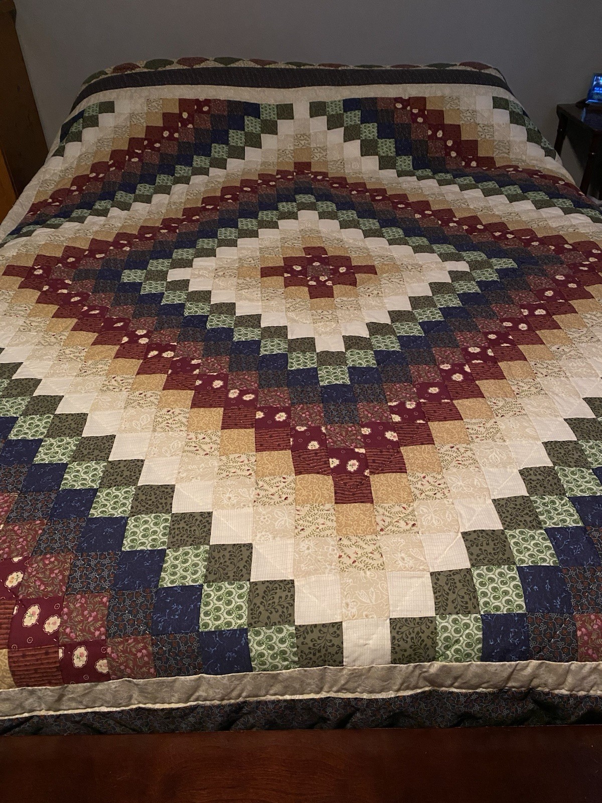 VTG Patchwork TRIP AROUND THE WORLD Bedspread Quilt JCPenny Full Queen 86”x100” VTG Patchwork TRIP AROUND THE WORLD Bedspread Quilt JCPenny Full Queen 86”x100”