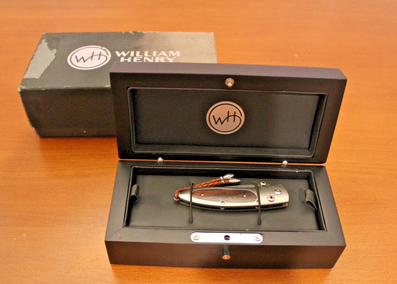 William Henry Monarch Granada Limited Edition - B05 GRANADA - 078/250 185-0758 William Henry Monarch Granada Limited Edition - B05 GRANADA - 078/250 185-0758