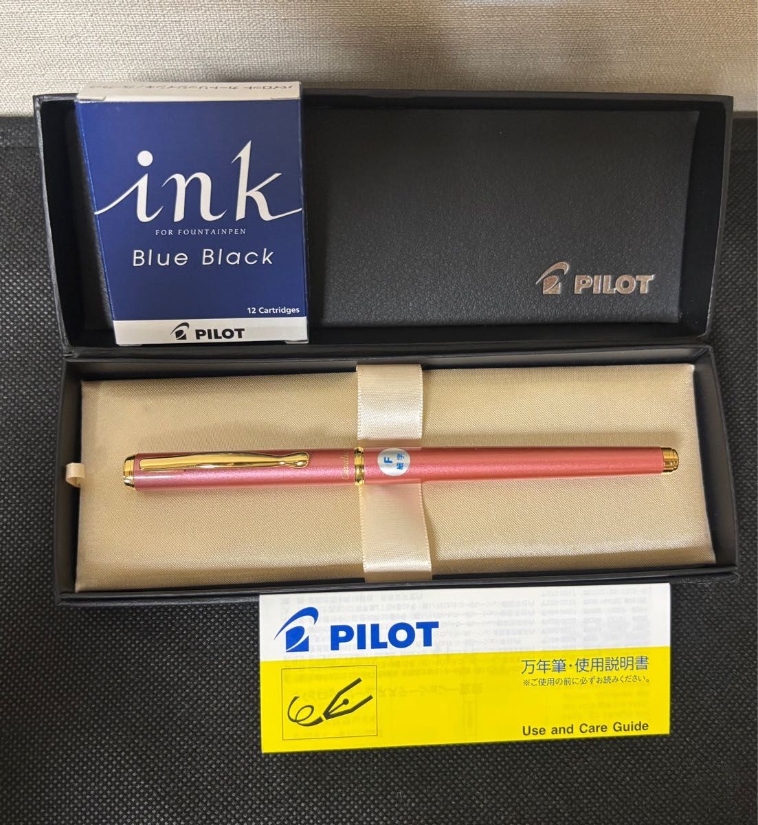 Pilot Cavalier Fountain Pen Pink Fine, Unused with 12 Cartridges Discontinued Pilot Cavalier Fountain Pen Pink Fine, Unused with 12 Cartridges Discontinued