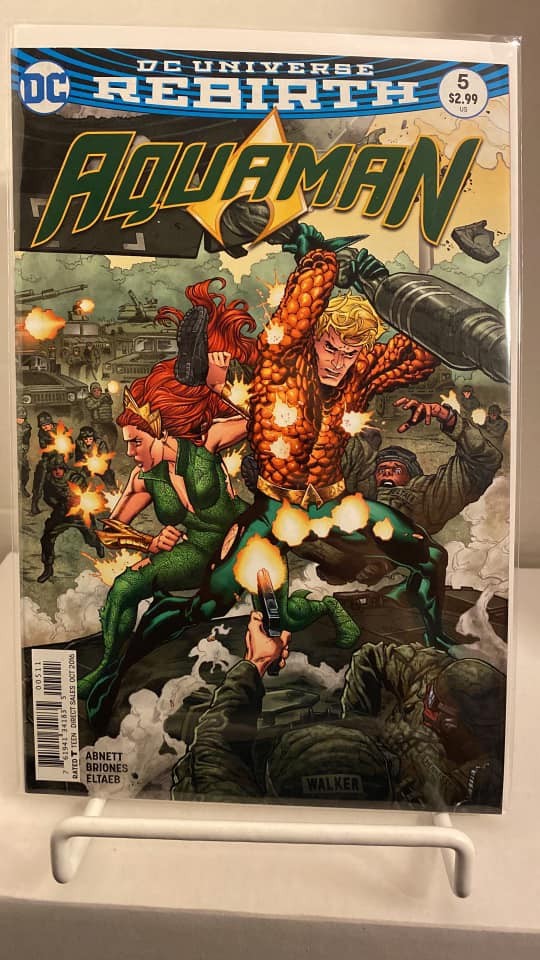 32478: DC COMICS AQUAMAN #5 NM Grade