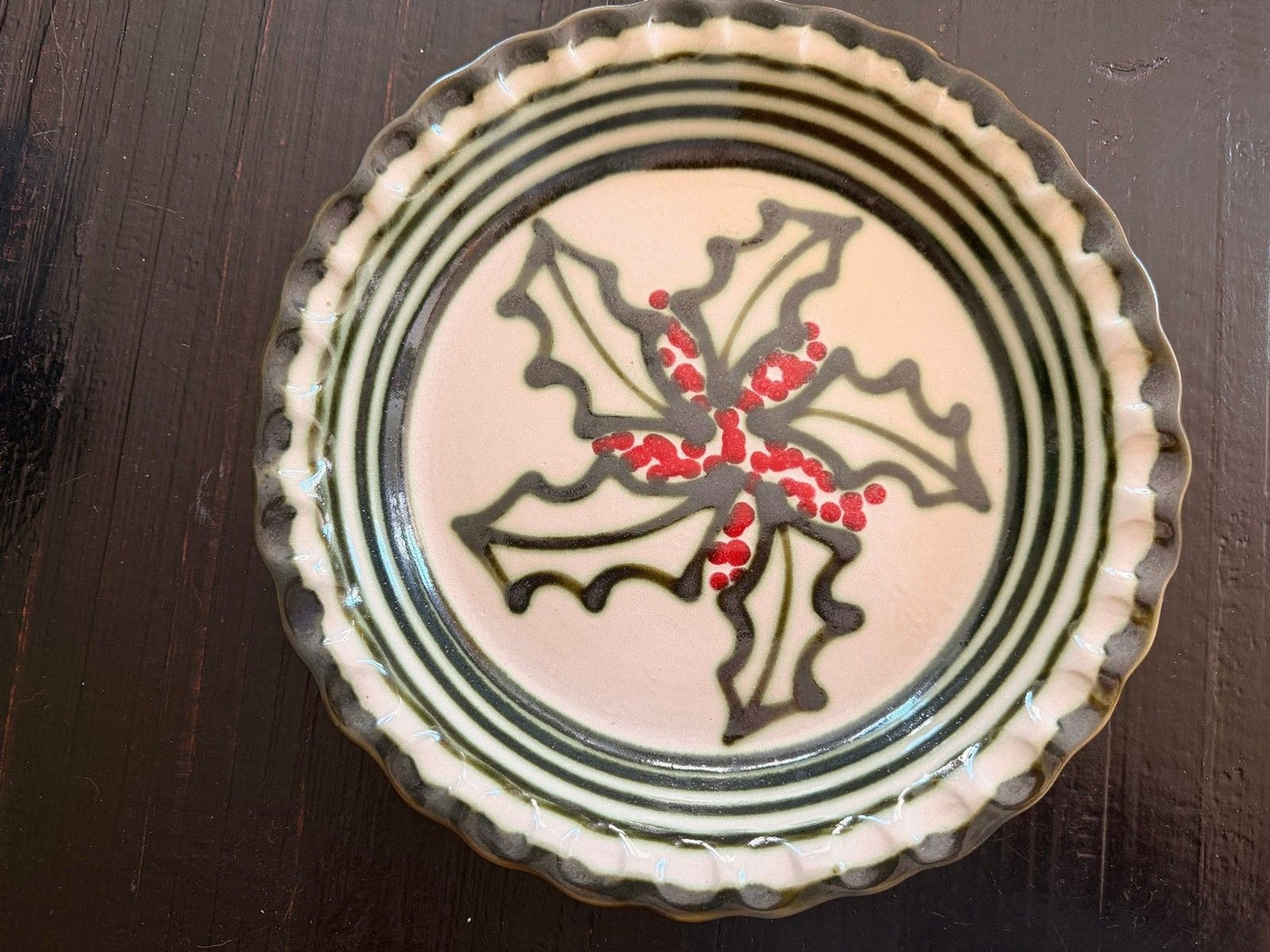 LOUISVILLE STONEWARE Pie Dish DL MAHONEY Kentucky Holly Green 8in LOUISVILLE STONEWARE Pie Dish DL MAHONEY Kentucky Holly Green 8in