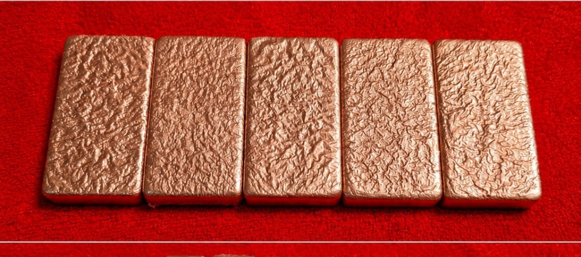 Approx 1.5 Kg (3-4lb) Pure Copper Ingot Bars Hand Poured .999 Premium Bullion Approx 1.5 Kg (3-4lb) Pure Copper Ingot Bars Hand Poured .999 Premium Bullion
