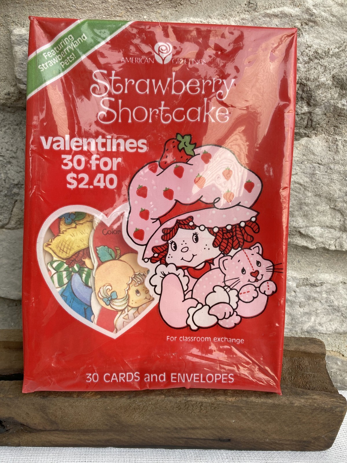 Vintage 1980s Strawberry Shortcake Classroom Valentines 30 Cards & Envelopes NEW Vintage 1980s Strawberry Shortcake Classroom Valentines 30 Cards & Envelopes NEW