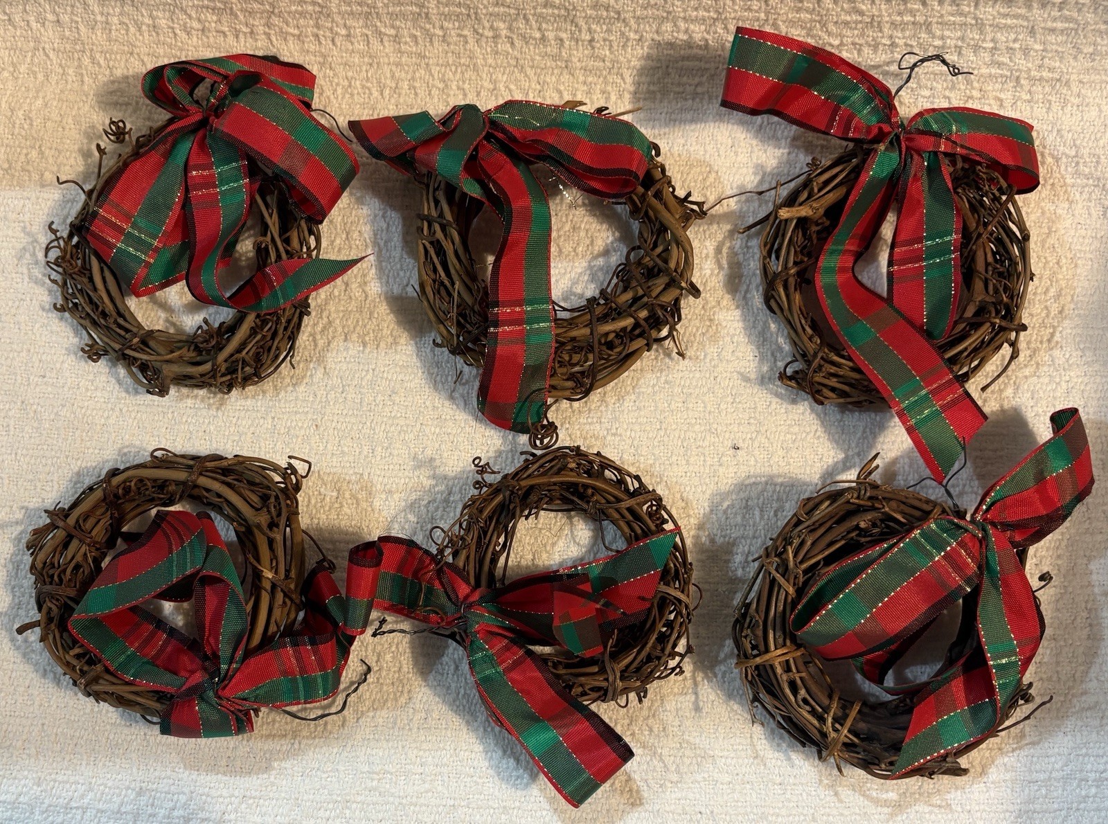 Vintage Rustic Grapevine Wreath Christmas Tree Ornaments Ribbon Handmade Lot 6 Vintage Rustic Grapevine Wreath Christmas Tree Ornaments Ribbon Handmade Lot 6