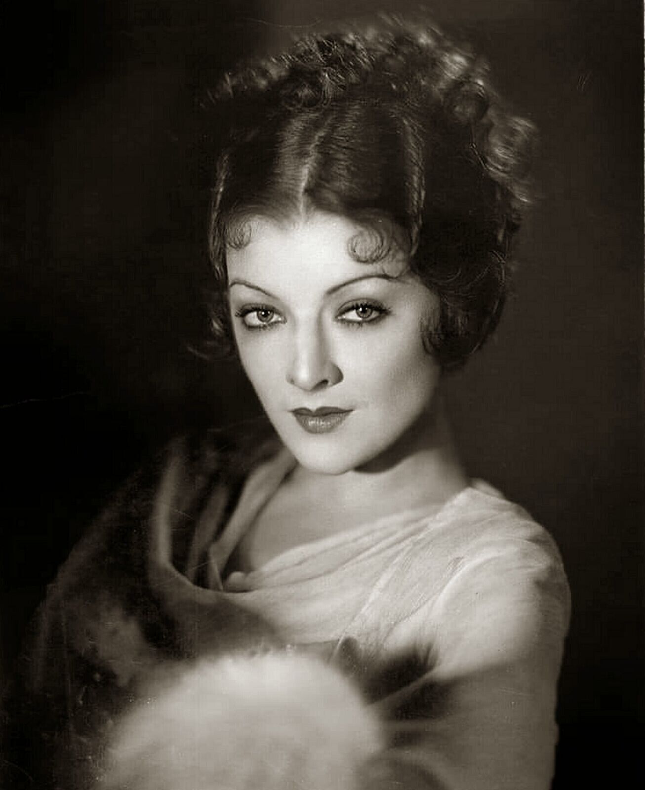 Young Hollywood Star MYRNA LOY Classic Retro Actress Portrait Picture Photo 8x10