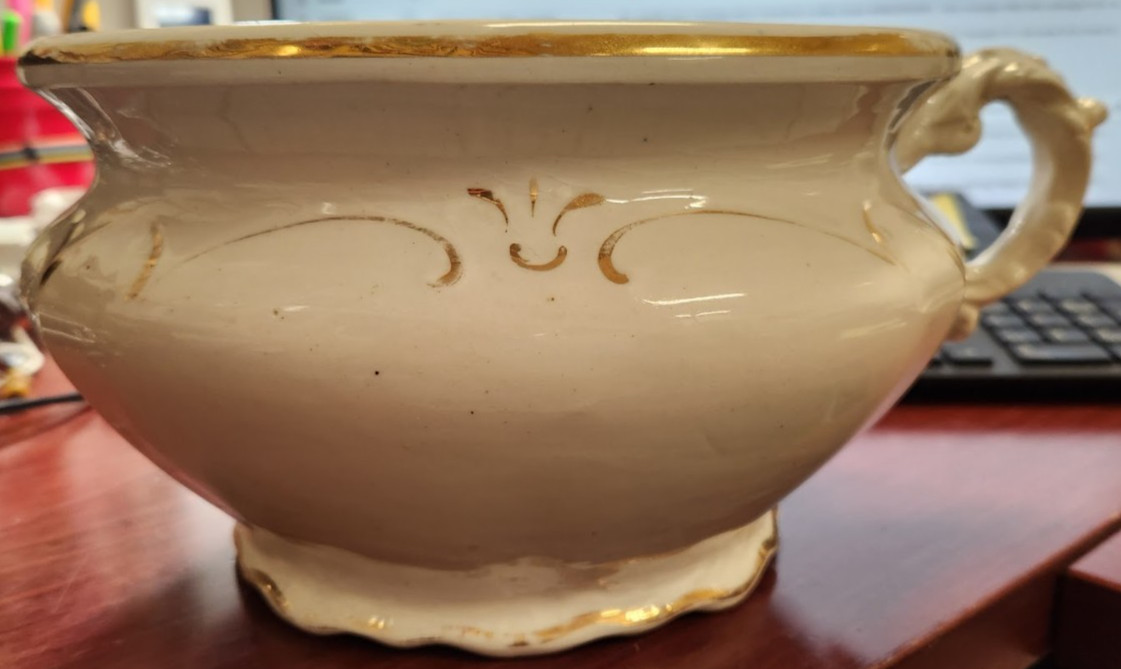 Bargain PRICE Dresden Semi Porcelain Gold inlay Chamber Pot w/ Handle German