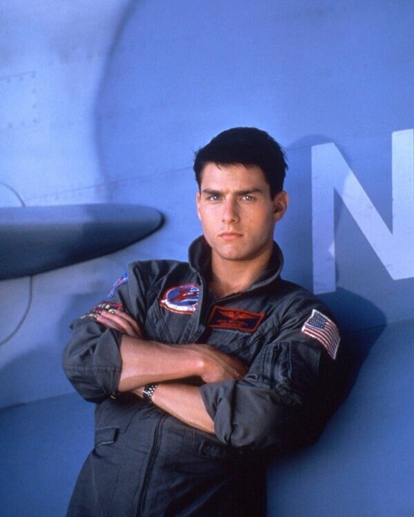 Tom Cruise as Fighter Pilot Maverick from Top Gun flying suit pin up 8x10 Photo