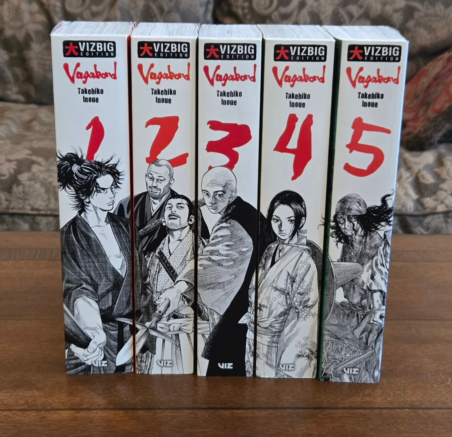 Vagabond VIZBIG Edition Volumes 1-5 set, English Vagabond VIZBIG Edition Volumes 1-5 set, English
