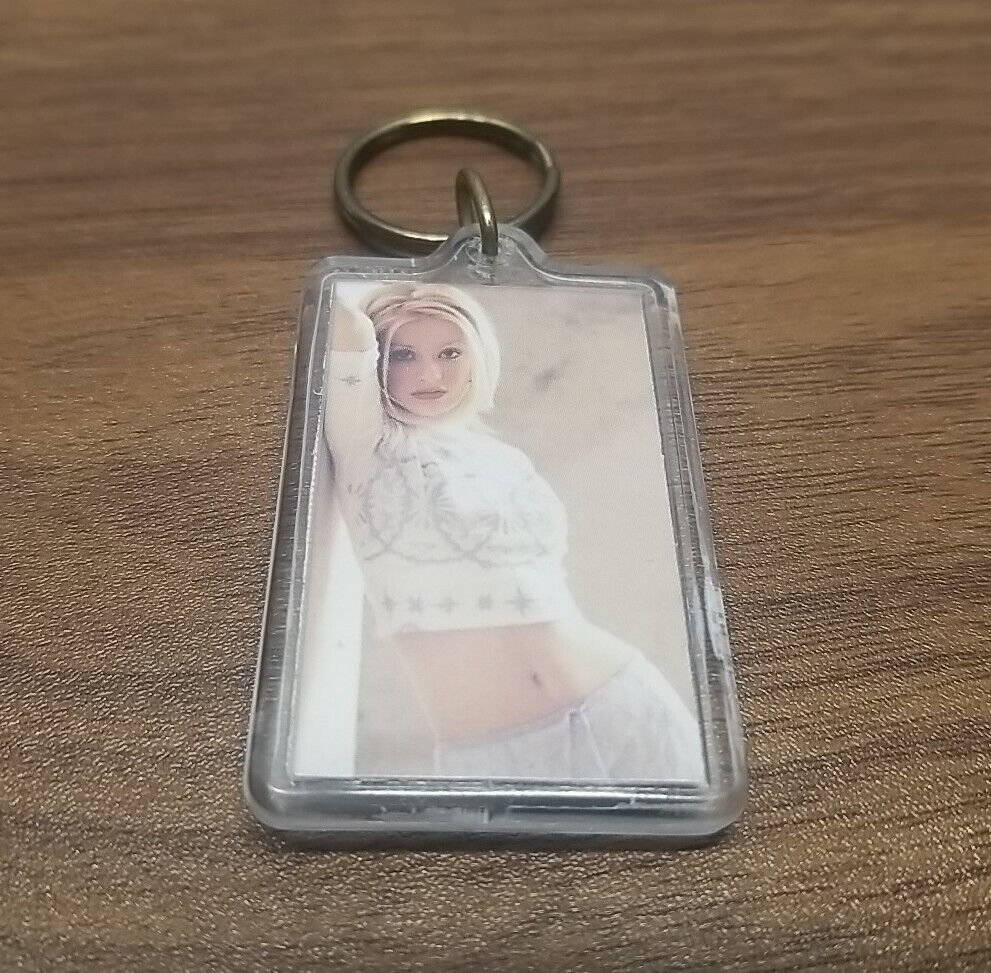 Vtg Keychain Christina Aguilera Key Ring Acrylic Fob Y2K Pop Music Artist 1999