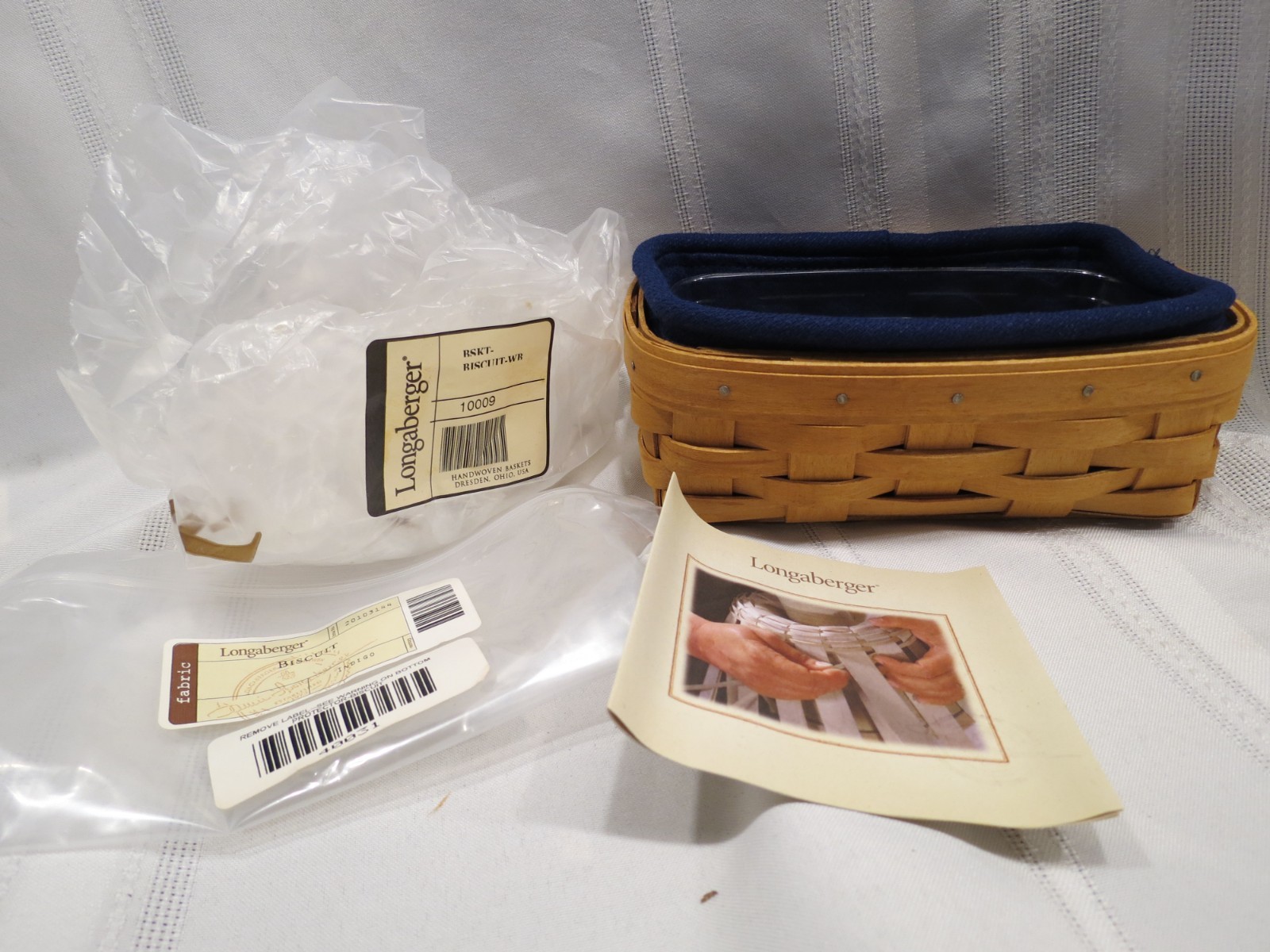 Longaberger RARE Biscuit Basket Set NEW w/indigo liner & protector 2004 HTF Set Longaberger RARE Biscuit Basket Set NEW w/indigo liner & protector 2004 HTF Set