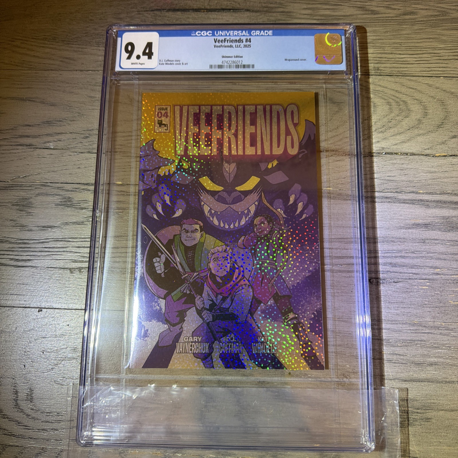 CGC 9.4 VeeFriends #4 SHIMMER /299 Rare 2025 Gary Vee Harpik CGC 9.4 VeeFriends #4 SHIMMER /299 Rare 2025 Gary Vee Harpik