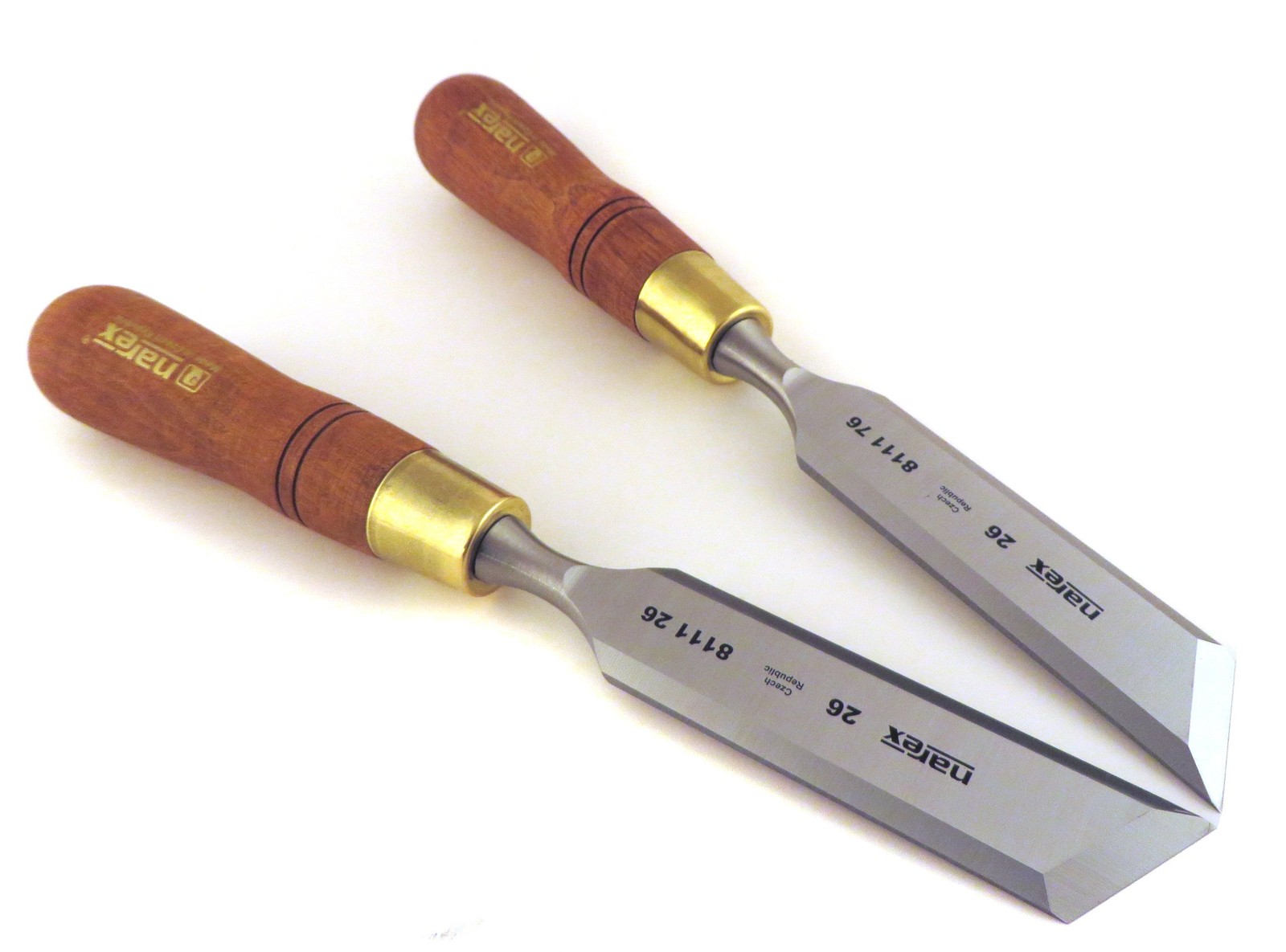 Narex Right & Left 26 mm (1-1/16 Inch) Skew Paring Chisels 81126/811176 Narex Right & Left 26 mm (1-1/16 Inch) Skew Paring Chisels 81126/811176