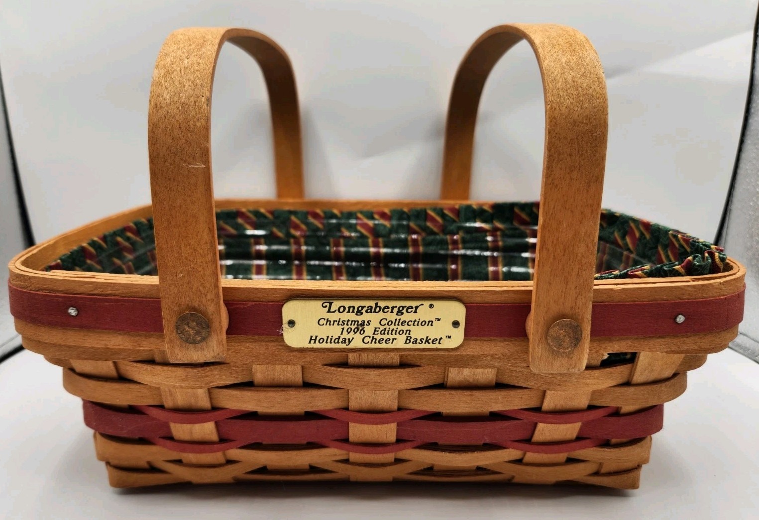 Longaberger Basket Christmas 1996 Edition Holiday Cheer with Liner & Protector