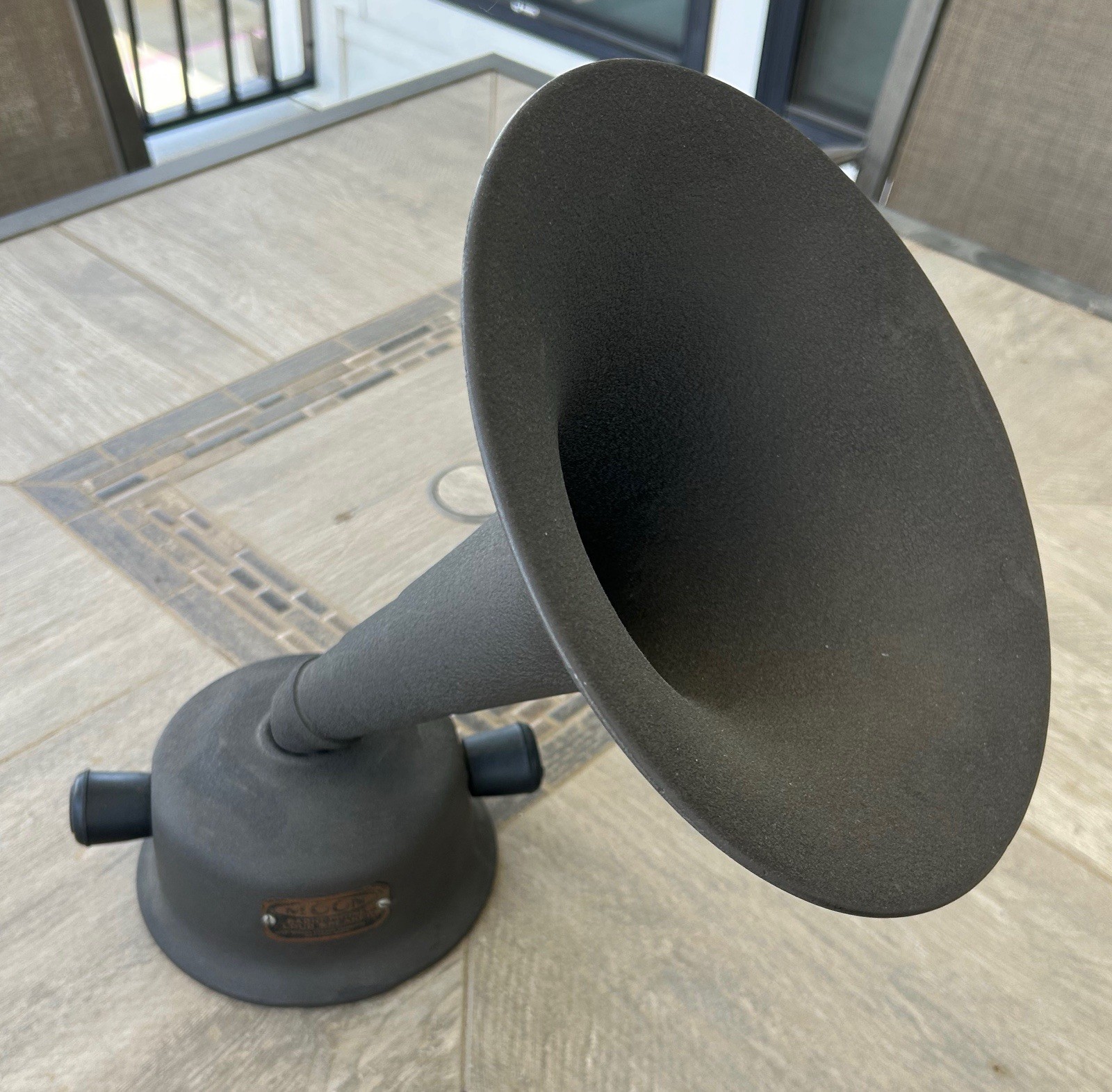 Very Rare Early 1920’s Radio Headphones Horn Speaker - Nice Condition Very Rare Early 1920’s Radio Headphones Horn Speaker - Nice Condition