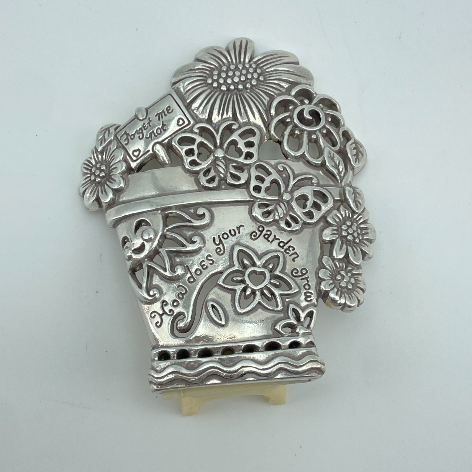 BRIGHTON Night Light Cover 4in Silver Plate Floral Butterfly Garden Taiwan BRIGHTON Night Light Cover 4in Silver Plate Floral Butterfly Garden Taiwan